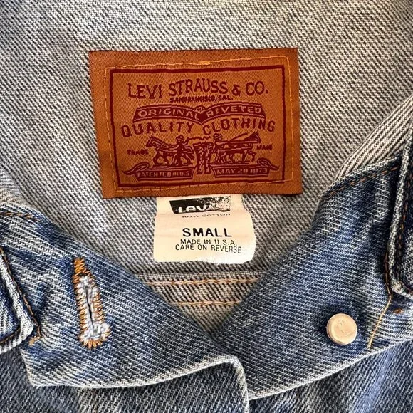 Levi’s Medium Wash Denim Jacket Vest | Women’s S - Picture 4 of 4
